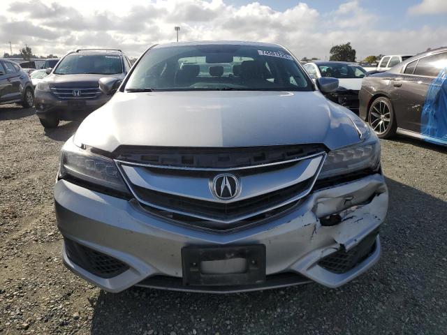 19UDE2F35JA009595 Acura Ilx Base Watch Plus