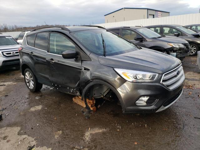 1FMCU0HD7KUB99404 Ford ESCAPE SEL