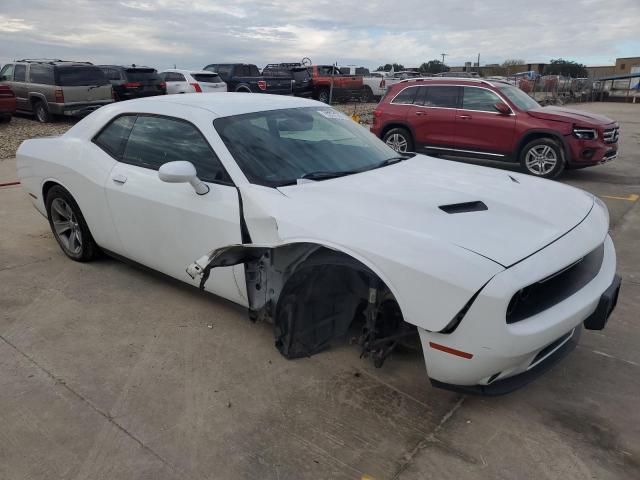 2C3CDZAG0FH706962 Dodge Challenger Sxt