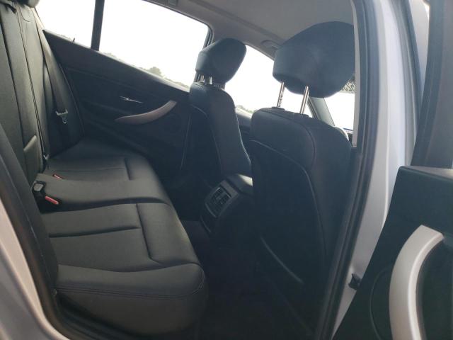 WBA8A9C53JAH13286 BMW 320 I