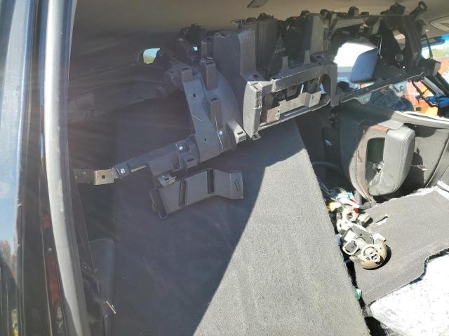 1GKS2GKC3KR398939 GMC Yukon Xl K1500 Slt