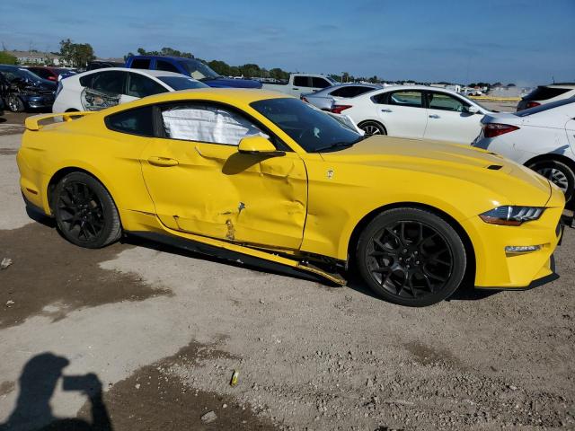 1FA6P8TH2J5180470 Ford MUSTANG