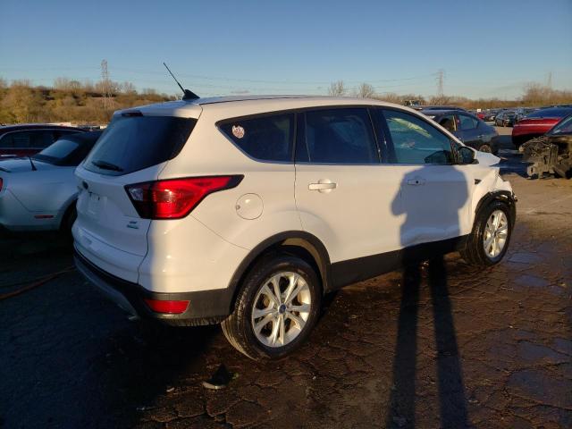 1FMCU0GD7KUC47968 Ford ESCAPE SE