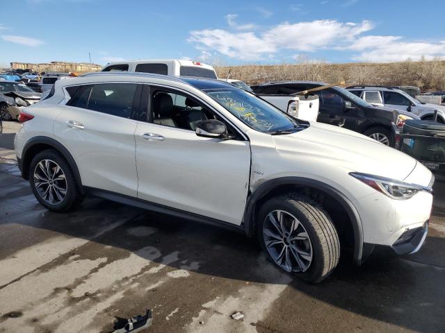 SJKCH5CR9HA028945 Infiniti QX30 BASE