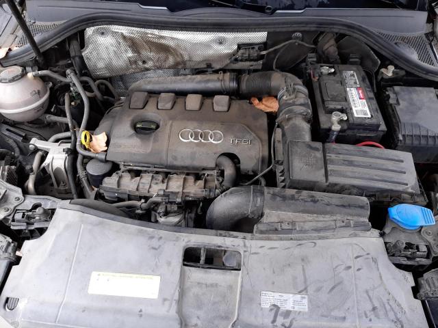 WA1BCCFS1JR011624 Audi Q3 PREMIUM