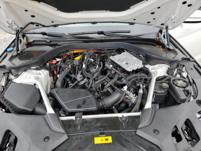 WBA13AG06MCF06833 BMW 530e