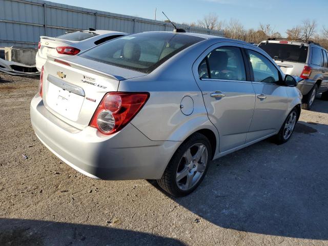 1G1JE5SB4F4107922 Chevrolet SONIC LTZ