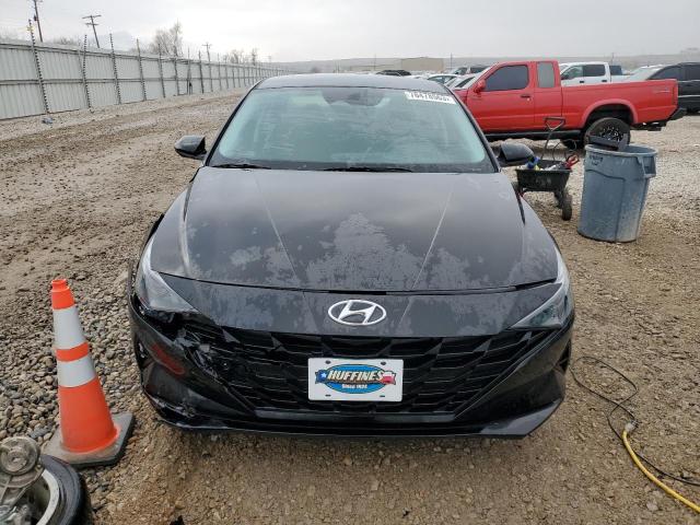 KMHLM4AJ5NU027657 Hyundai Elantra Blue