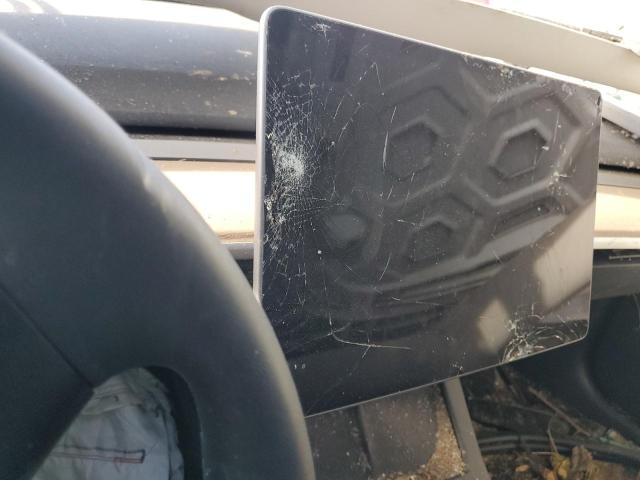 5YJ3E1EA8PF437181 Tesla MODEL 3