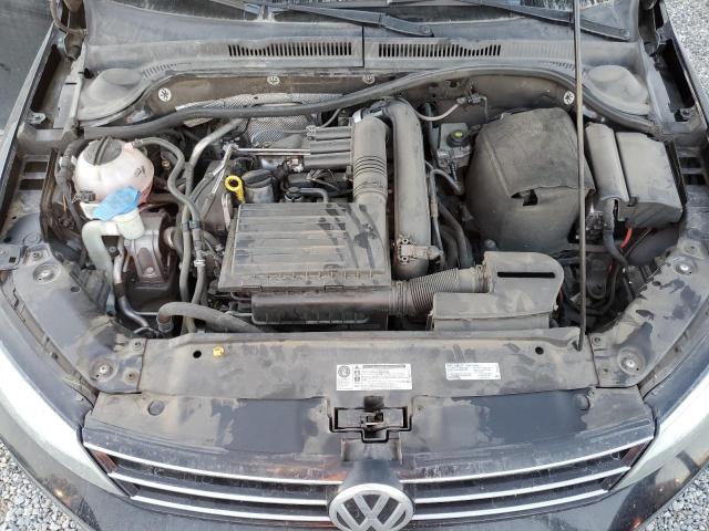 3VWDB7AJ9HM226880 Volkswagen JETTA SE