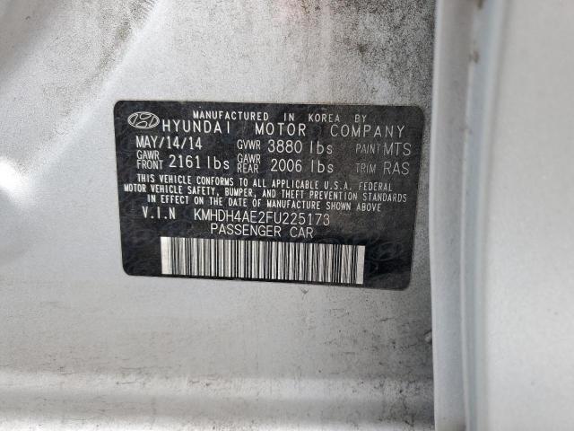 KMHDH4AE2FU225173 Hyundai ELANTRA SE