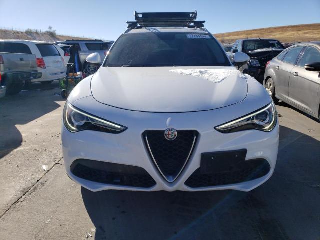 ZASFAKAN0J7B89469 Alfa Romeo Stelvio
