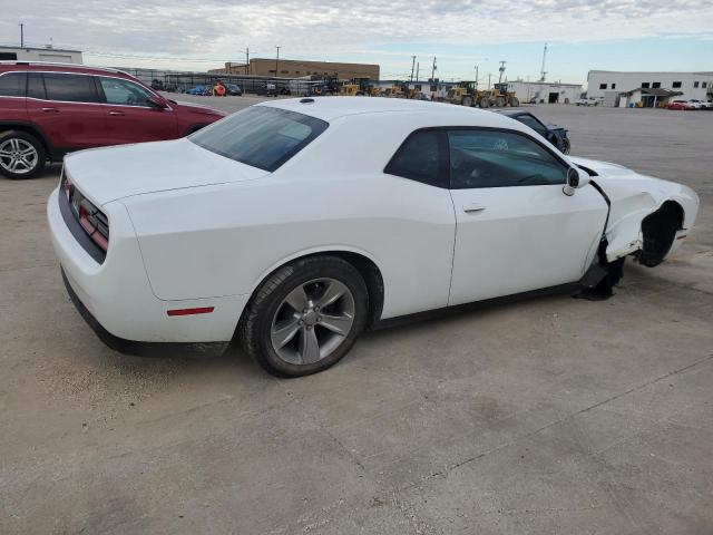 2C3CDZAG0FH706962 Dodge Challenger Sxt