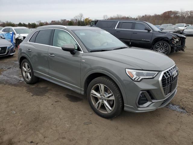 WA1EECF3XK1068145 Audi Q3 Premium Plus S-line