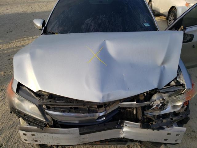 19VDE1F33EE007879 Acura ILX 20