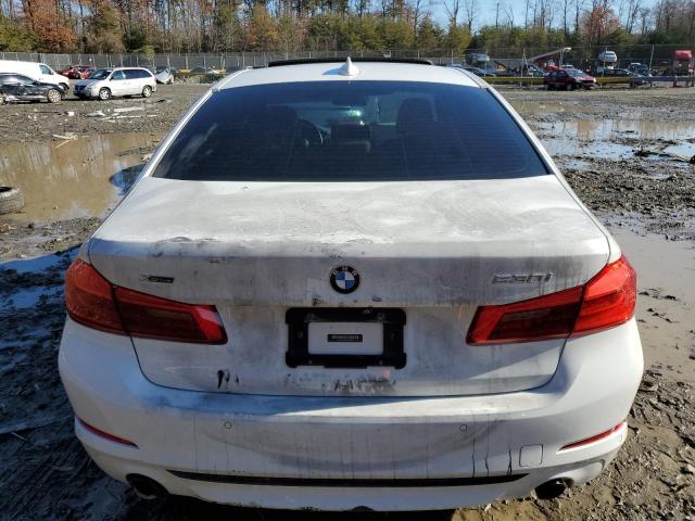 WBAJA7C3XHWA70663 BMW 530 XI