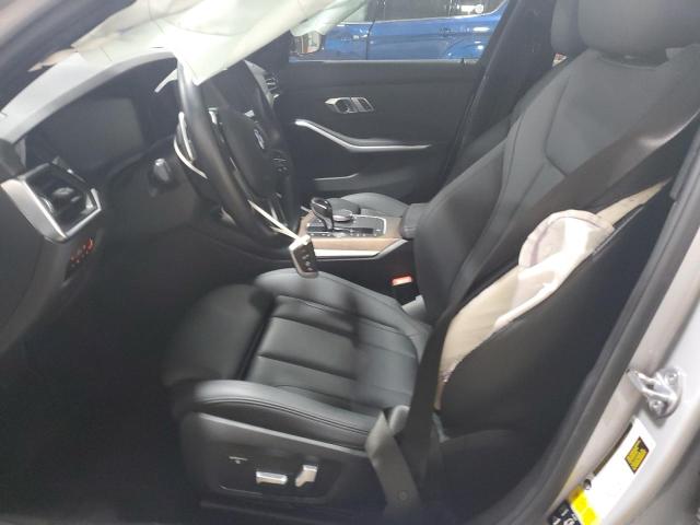 WBA5R7C55KAJ82123 BMW 330XI