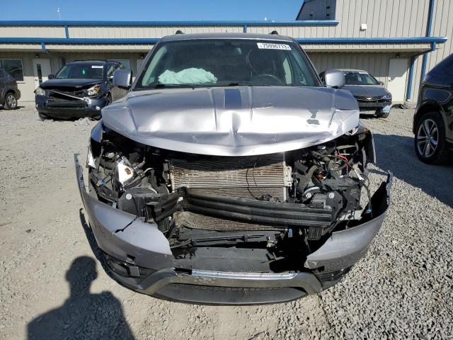 3C4PDCGB2JT526534 Dodge Journey Crossroad