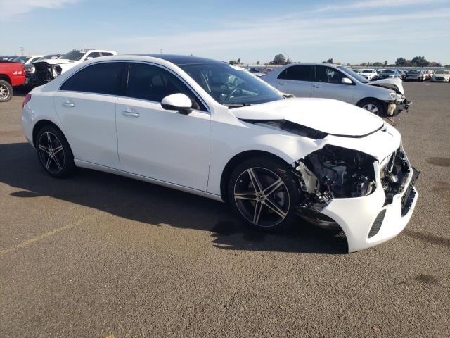 W1K3G4EB8MJ309408 Mercedes-Benz A 220