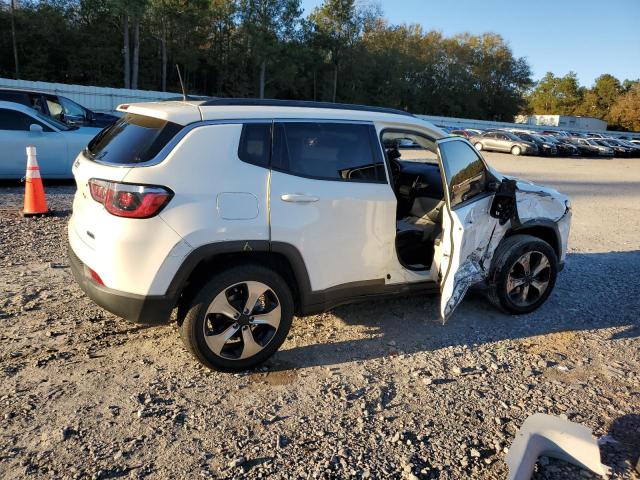 3C4NJDBB6JT206887 Jeep Compass Latitude