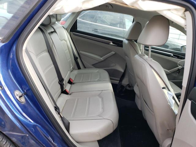 1VWDT7A30HC013851 Volkswagen Passat R-line