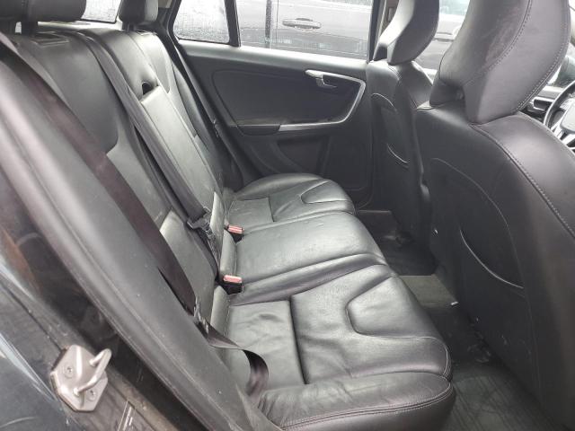 YV126MED2F1205858 Volvo V60 Platinum