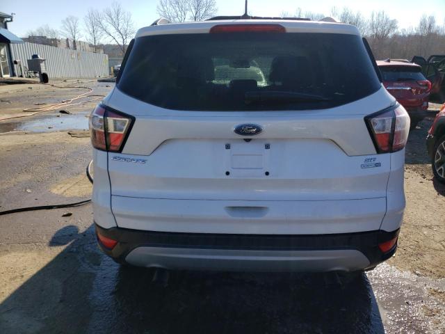 1FMCU9G93HUD68232 Ford ESCAPE SE