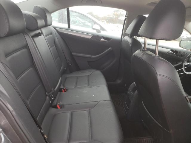 3VWDB7AJ1HM229000 Volkswagen JETTA SE