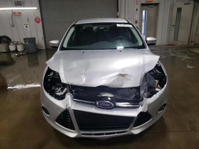 1FADP3F27GL211332 Ford FOCUS SE