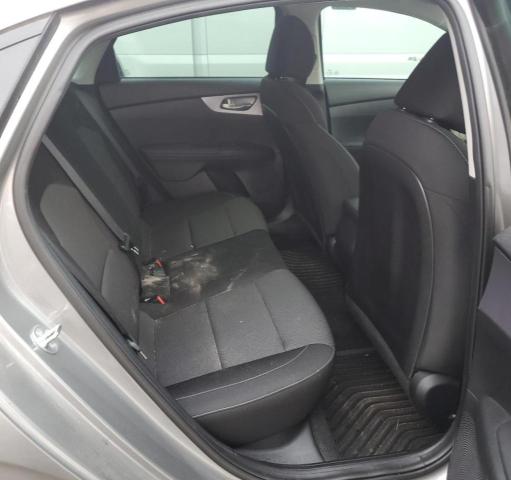 KIA FORTE FE 2022 3KPF24AD3NE456960 Image 10