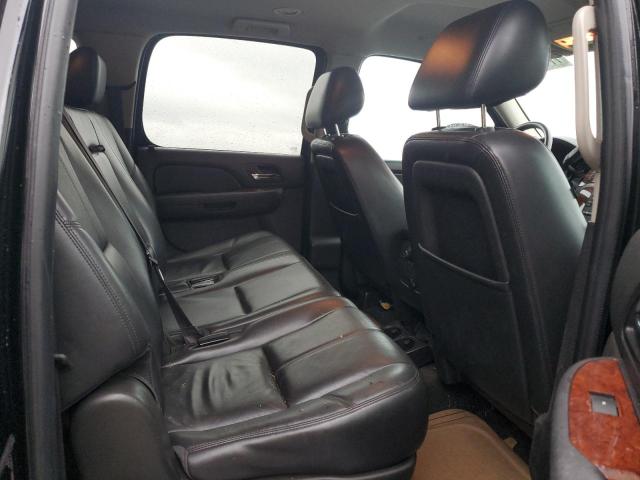1GNSCJE02ER123534 Chevrolet Suburban C1500 Lt