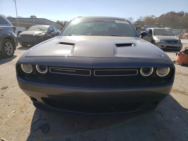 2C3CDZAG4FH702235 Dodge Challenger Sxt