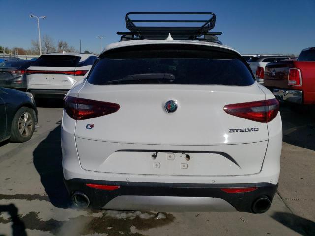 ZASFAKAN0J7B89469 Alfa Romeo Stelvio