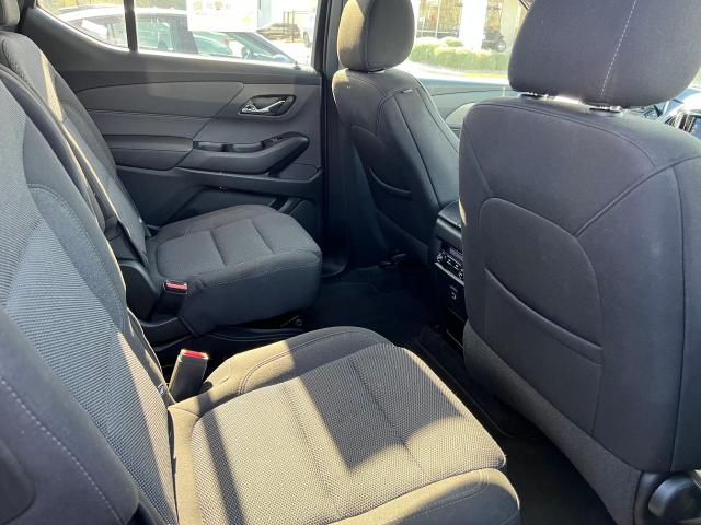 1GNERGKW3PJ128525 Chevrolet Traverse Lt