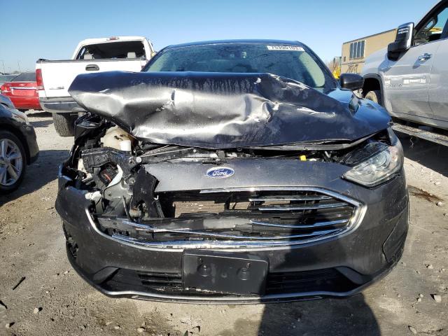 3FA6P0LU3KR263645 Ford FUSION SE