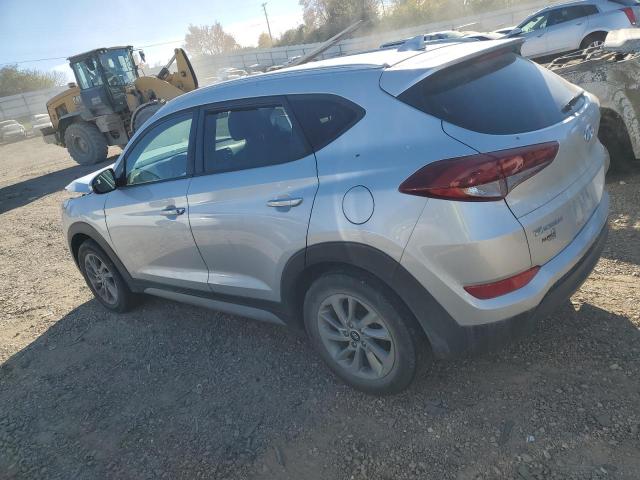 KM8J3CA48JU693422 Hyundai TUCSON SEL