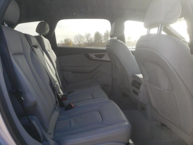 WA1LHAF73KD040949 Audi Q7 Premium Plus