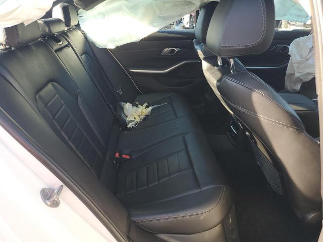 3MW5R7J05N8C48256 BMW 330XI