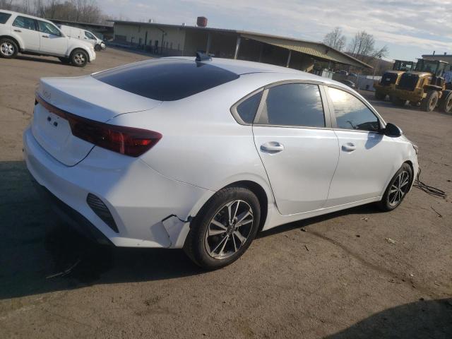 3KPF24AD2PE645828 KIA FORTE LX