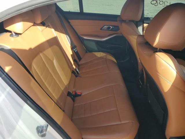 WBA5R1C56KFH15275 BMW 330I