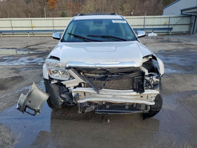 2GKFLUE31H6285892 GMC Terrain Slt