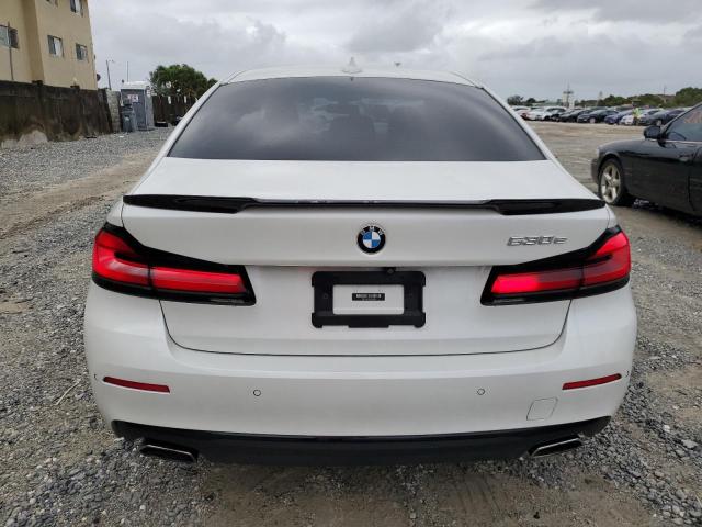 WBA13AG06MCF06833 BMW 530e