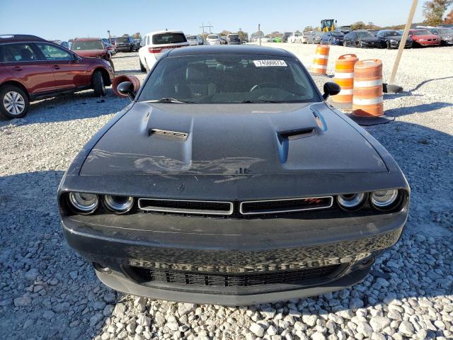 2C3CDZBT4FH823004 Dodge Challenger Sxt Plus