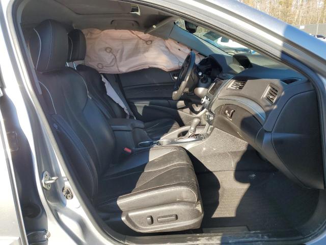 19UDE2F70KA004809 Acura Ilx Premium