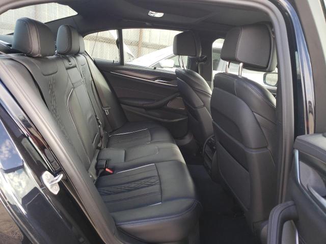 WBA13BK06NCJ51321 BMW M550xi