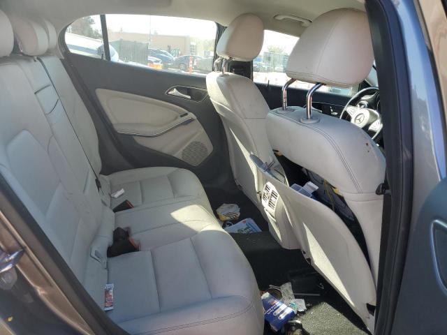 WDCTG4EB3KJ579681 Mercedes-Benz GLA 250