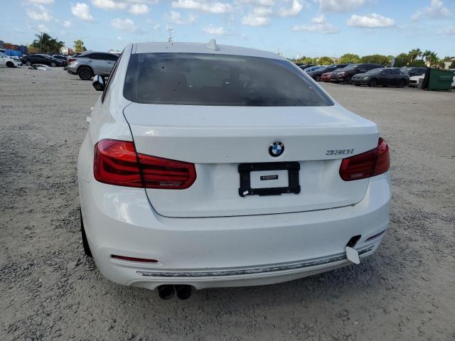 WBA8B9C5XJK677391 BMW 330 I