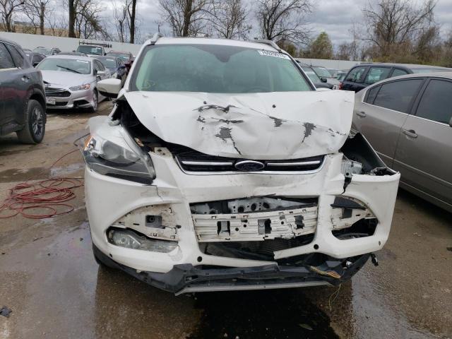 1FMCU9J90FUC88554 Ford Escape Titanium