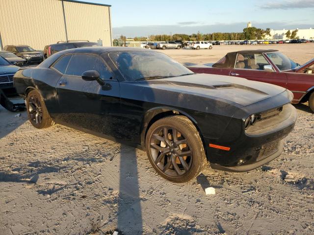 2C3CDZAG0PH528262 Dodge Challenger Sxt