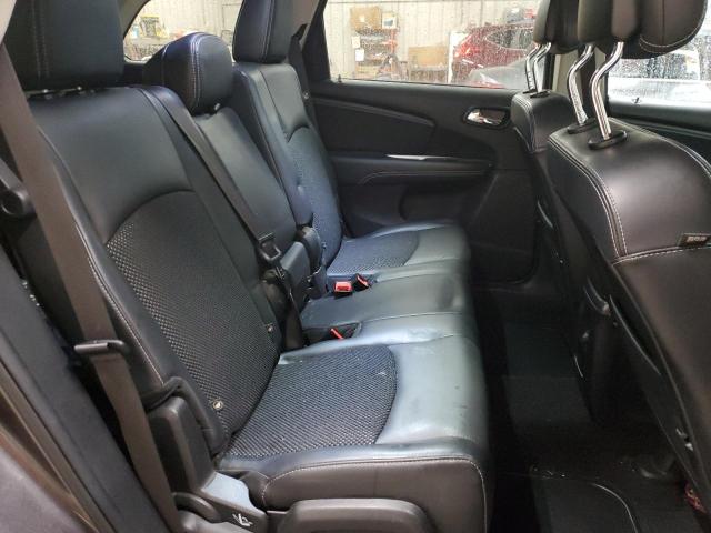 3C4PDCGB3KT875235 Dodge Journey Crossroad